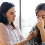 7 Surprising Truths Only Those Raised by a Narcissistic Mother Truly Experience