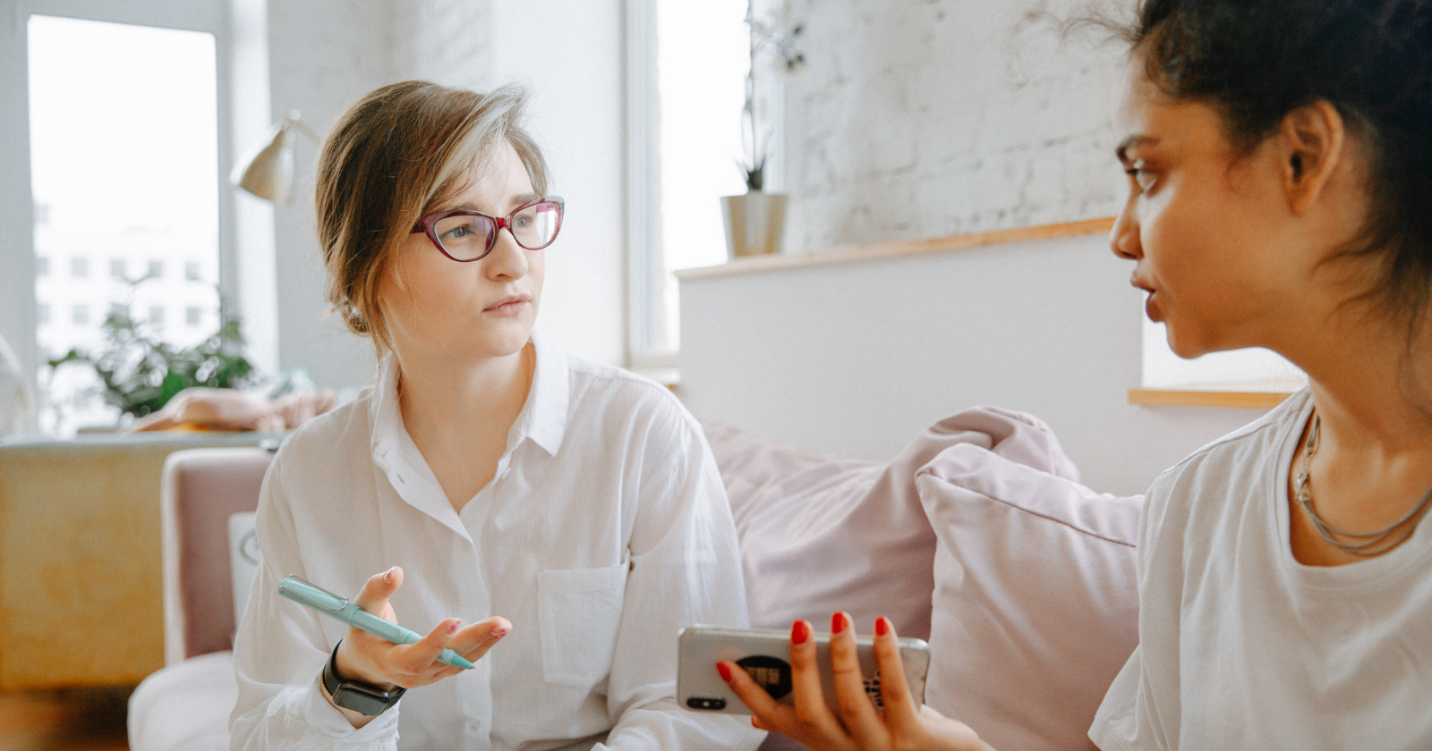 6 Everyday Phrases That Reveal Closed-Mindedness—And You Might Be Using Them Without Noticing