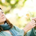 7 Surprising Habits Women Develop When They’ve Always Felt Invisible—What Psychology Reveals