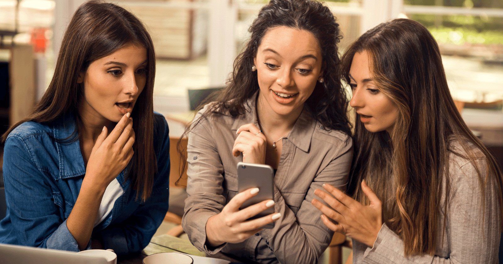 7 Unexpected Signs Friendly People Use to Hide They Can’t Be Trusted—Are You Missing Them?