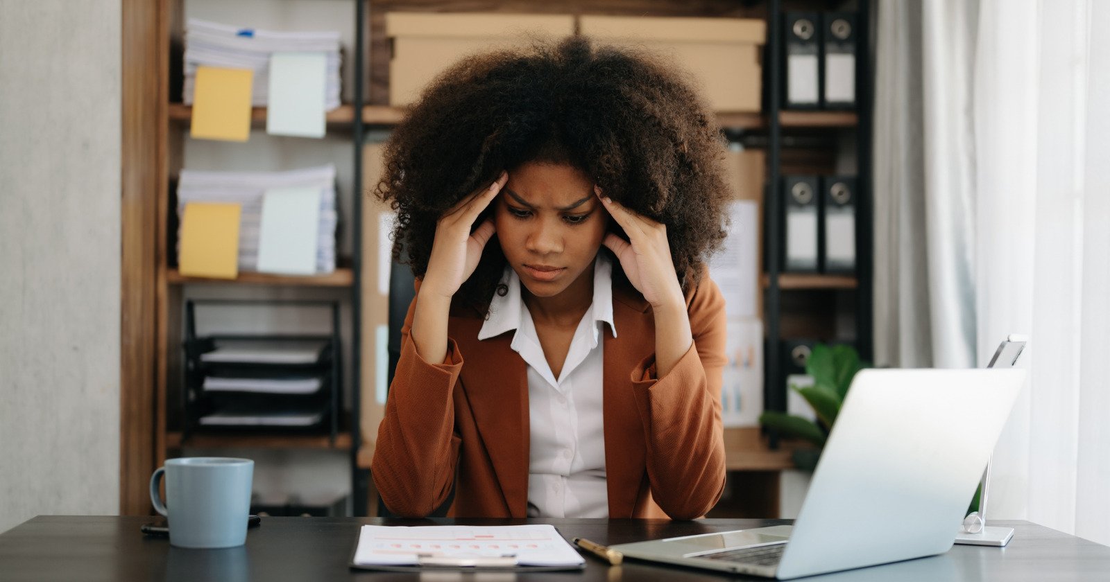 The Surprising Daily Habits Experts Warn Are Slowly Destroying Your Brain—Are You Guilty?