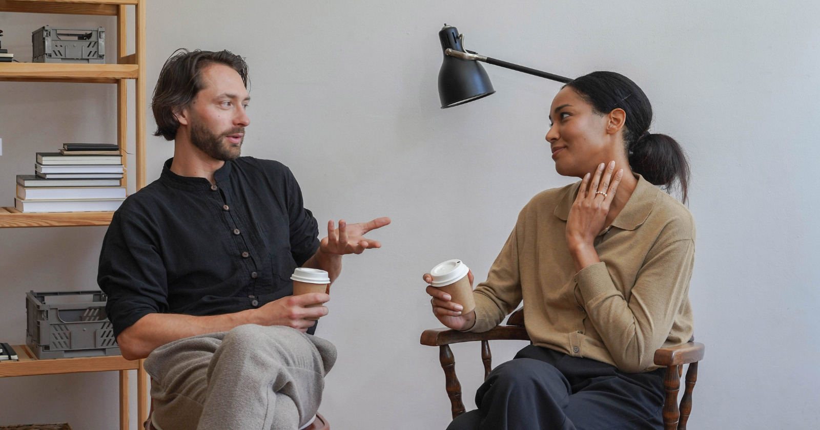 Unmasking Deception: 7 Hidden Clues That Reveal When a Man’s Sincerity Is a Lie