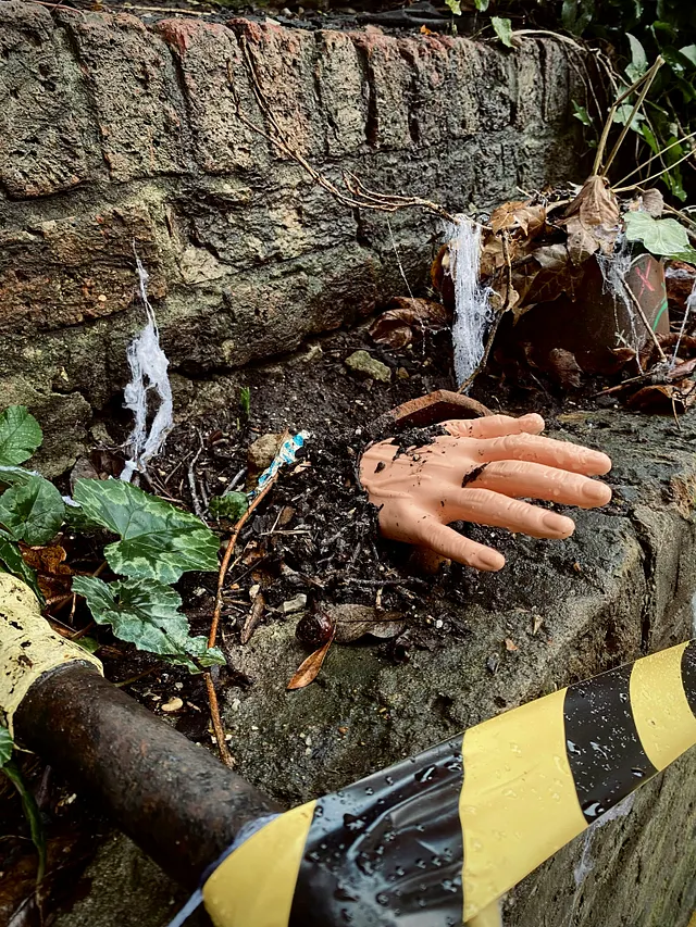The Shocking Truth Behind Clickbait: Why Writers Sacrifice Humanity for Clicks