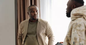 8 Hidden Signs Revealing the Secret Insecurity Behind a Confident Facade