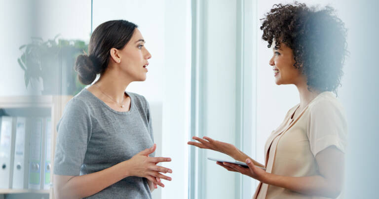 8 Shocking Phrases Fake Friends Use to Hide Their True Intentions—Are You Falling for Them?