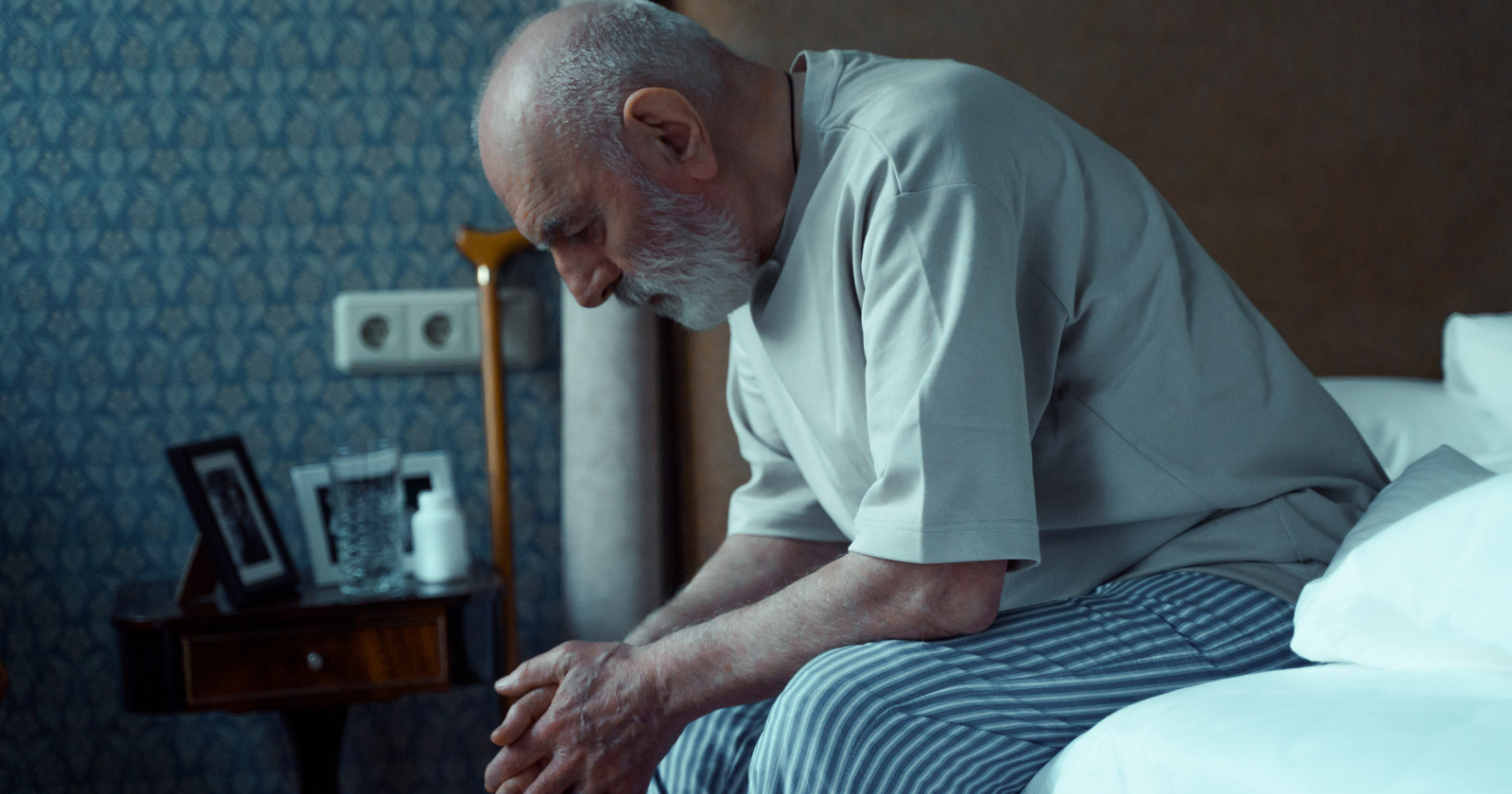 The 8 Surprising Habits That Trap Men Over 60 in Bitterness and Resentment — Are You Falling Into Them?