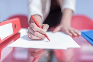 The One Writing Mistake Editors Can’t Stand—And You’re Probably Making It Right Now