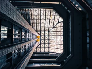 Unlock the Secret Weapon in Your Pocket: Master the Elevator Pitch That Turns Heads Instantly