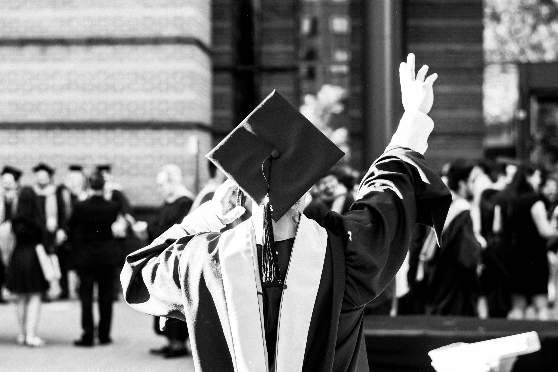The Surprising Traits Employers Crave in New Graduates – Are You Ready to Stand Out?