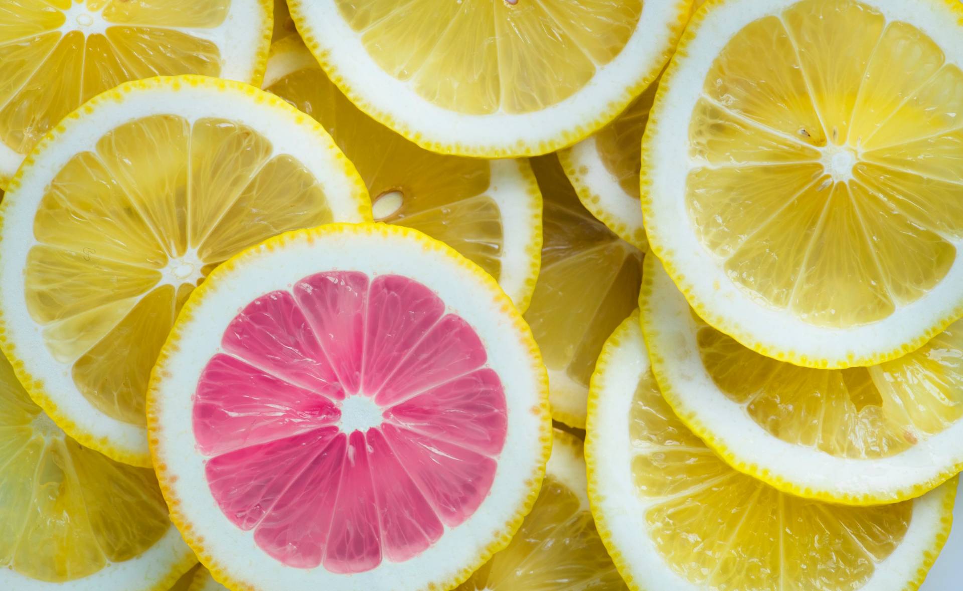 Unlock the Surprisingly Simple Secret to Becoming Unforgettable in Any Crowd