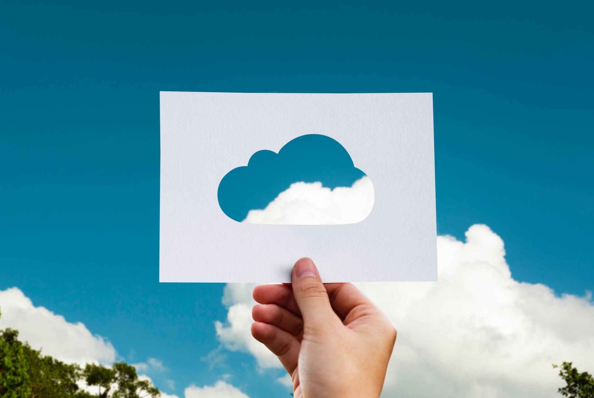 Discover the Surprising Cloud Secrets That Transform Remote Work Isolation Into Unbreakable Team Bonds