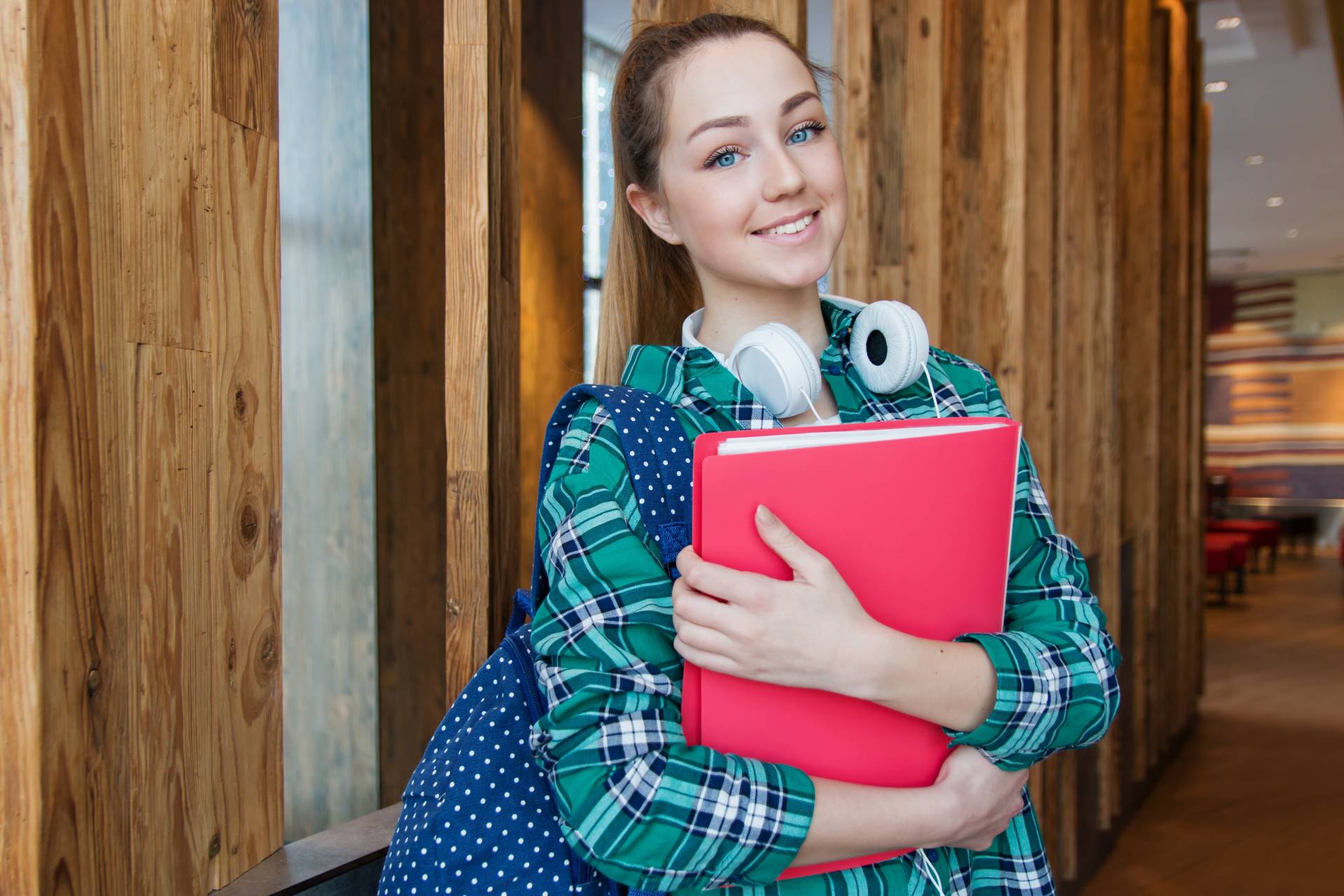 The Surprising Secret to Attracting Only the Best Job Candidates Revealed