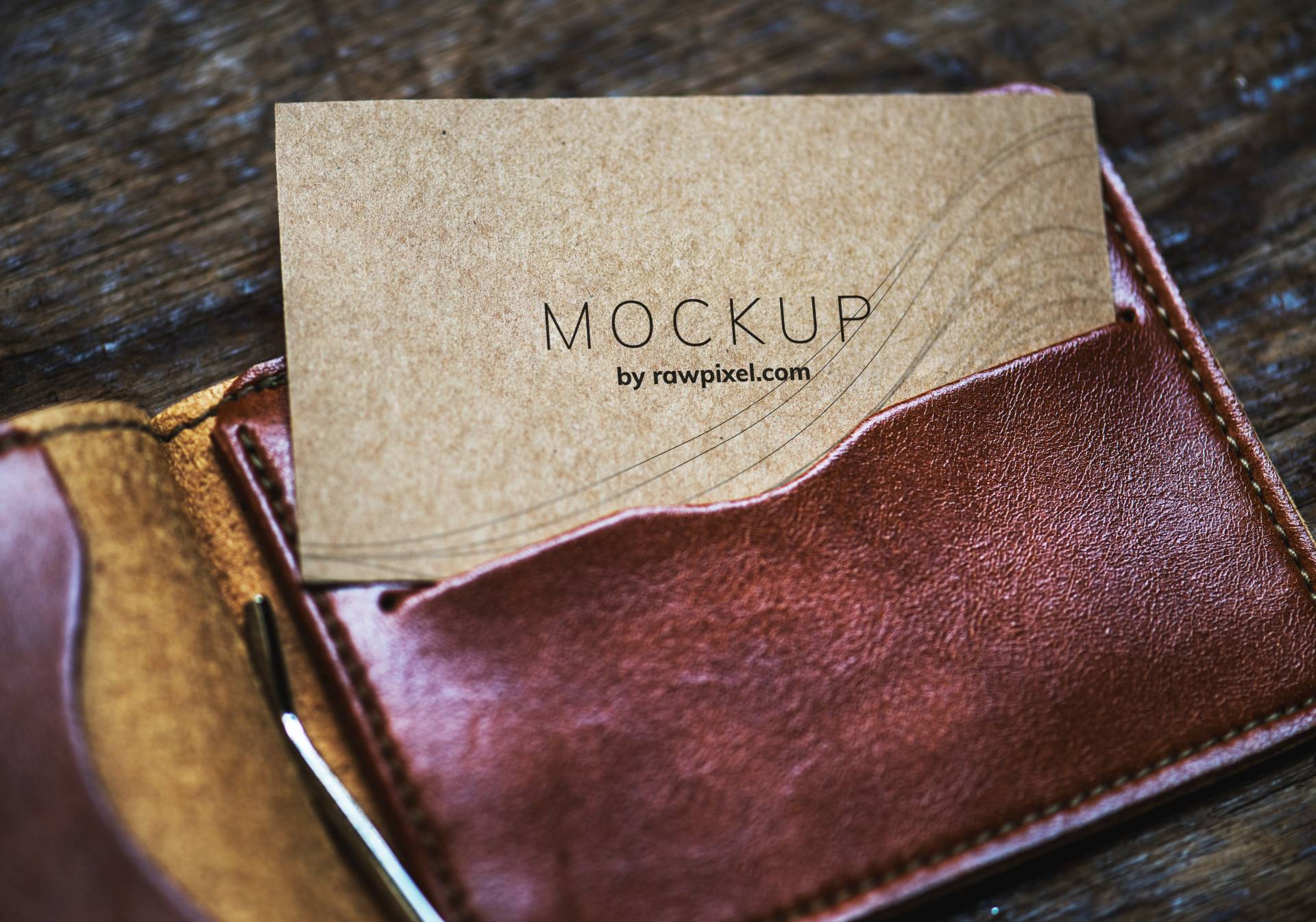 The Surprising Reason Business Cards Are More Powerful Than You Think